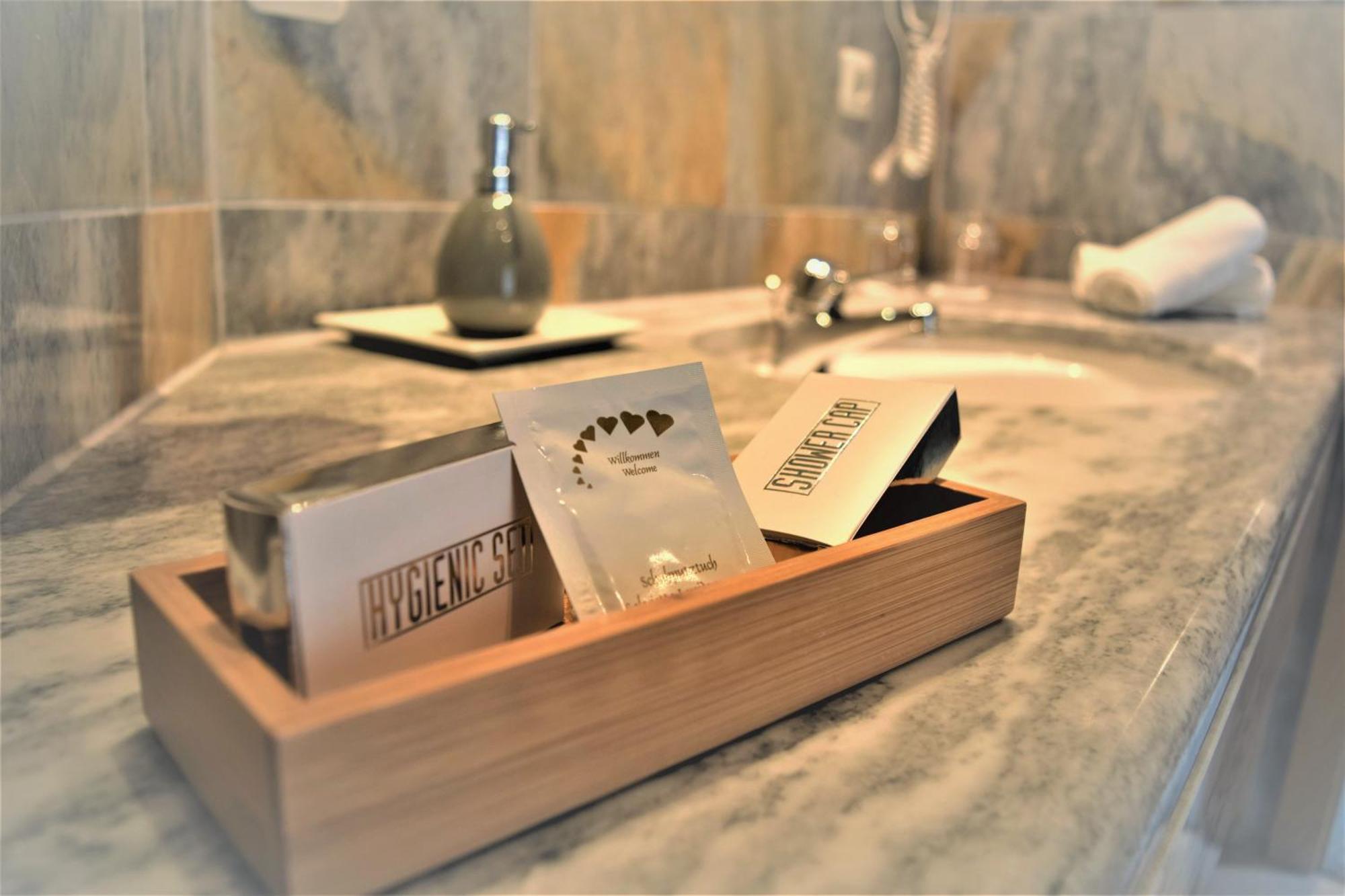 Hotel Zum Braeu Kinding Ngoại thất bức ảnh