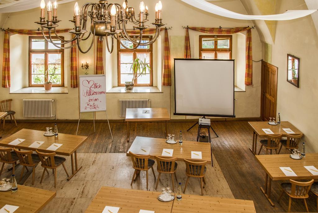 Hotel Zum Braeu Kinding Ngoại thất bức ảnh