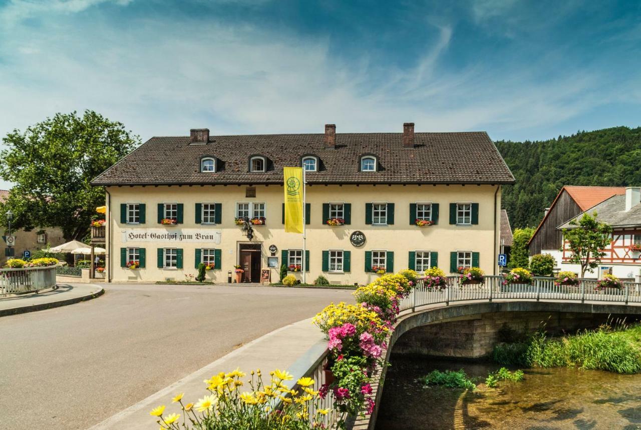 Hotel Zum Braeu Kinding Ngoại thất bức ảnh
