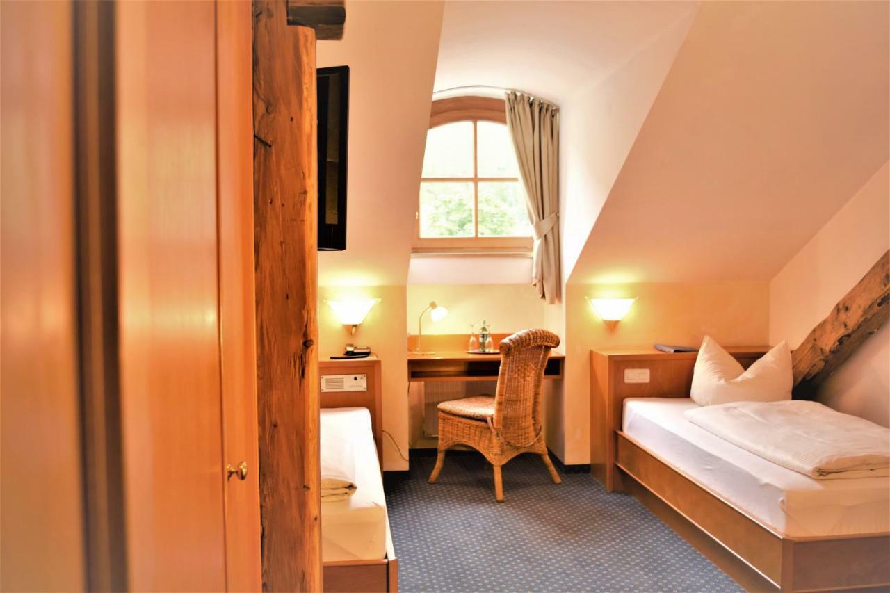 Hotel Zum Braeu Kinding Ngoại thất bức ảnh