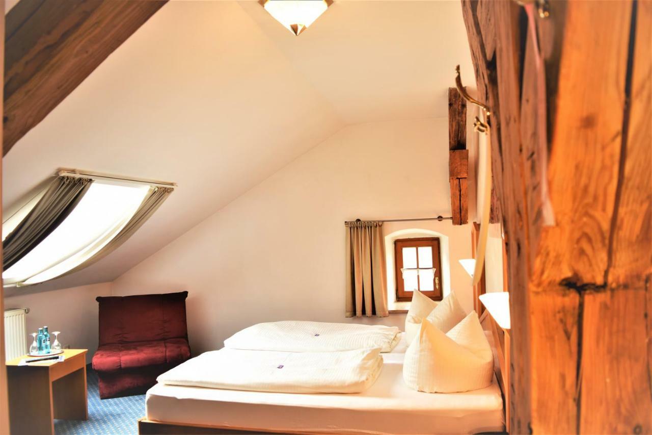 Hotel Zum Braeu Kinding Ngoại thất bức ảnh